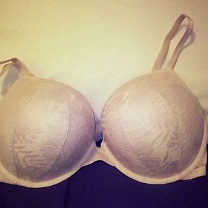 Victoria's Secret Bombshell Bra size 38DD